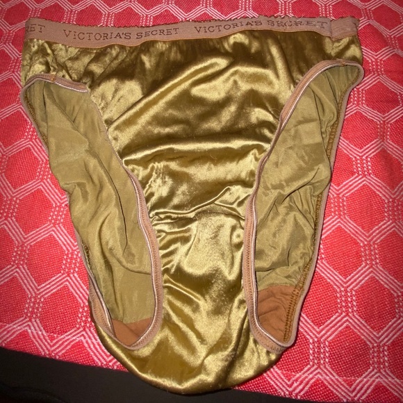 Victoria S Secret Intimates Sleepwear Vintage Victorias Secret 2nd Skin Satin Band L Poshmark Victoria S Secret Intimates Sleepwear Vintage Victorias Secret 2nd Skin Satin Band L Poshmark